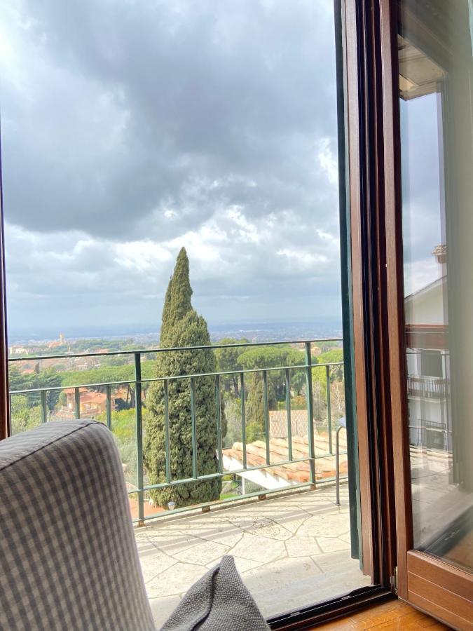 “Casa Amelie” Hotel Grottaferrata Exterior photo