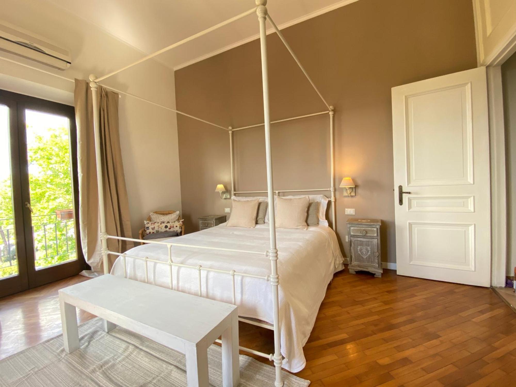 “Casa Amelie” Hotel Grottaferrata Exterior photo